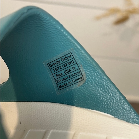 g-defy Women's blue UpBov - Size 11 - Picture 5 of 8